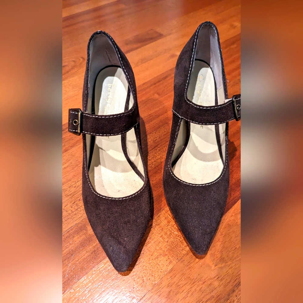 Bettye Muller classy shoes.